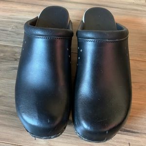 Black Mia Clogs size 8